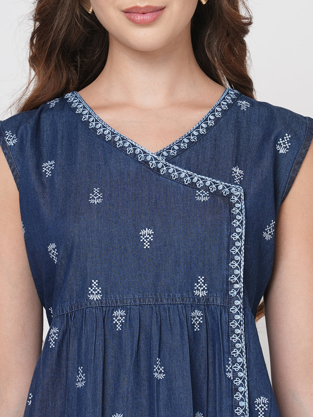 Denim Sleeveless Kurti, Separately Half Sleeves Available with Kurti