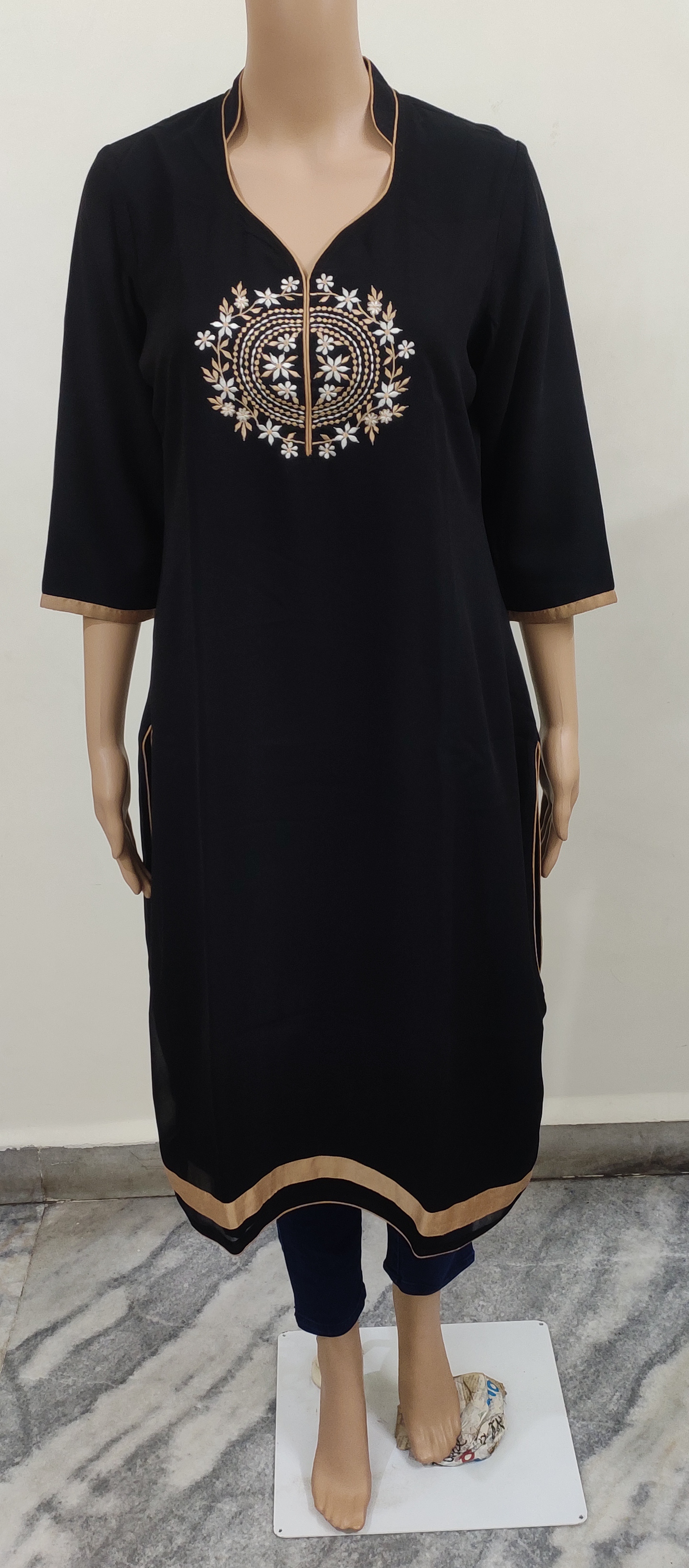 gia Georgette Kurti, Black Size L Pair with silver oxidized jwellery