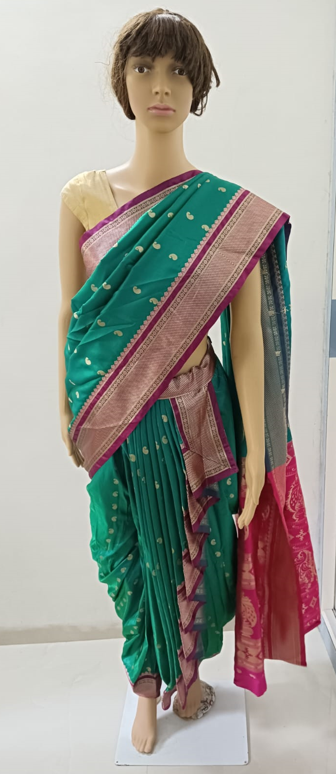 nauvaari sarees for women gauri ganpati special Fresh Green Colour