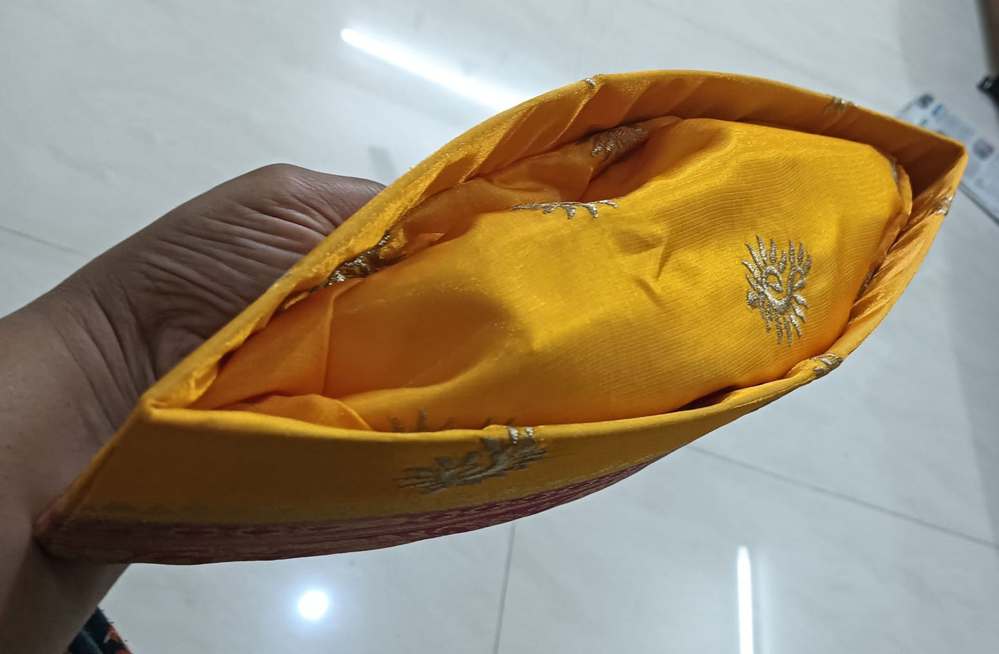 Groom Turban/topi/cap in Paithani - Yellow