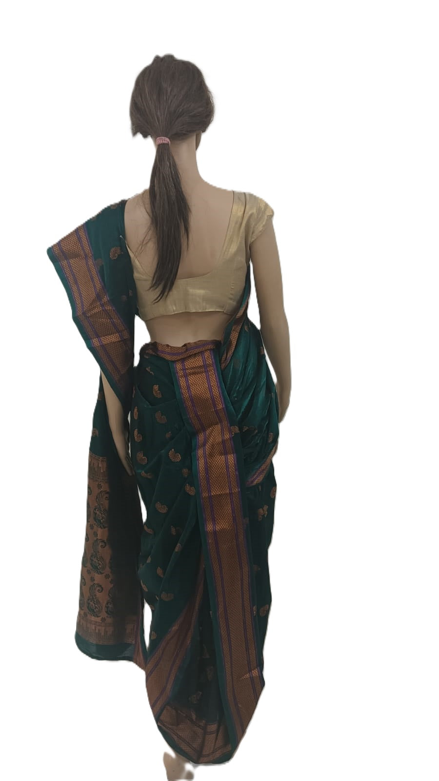 A bridal saree Indian traditional theme Nauvari