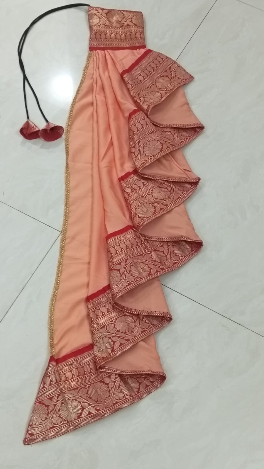 Traditional gudi Vastra with Gold_Red Border peach colour
