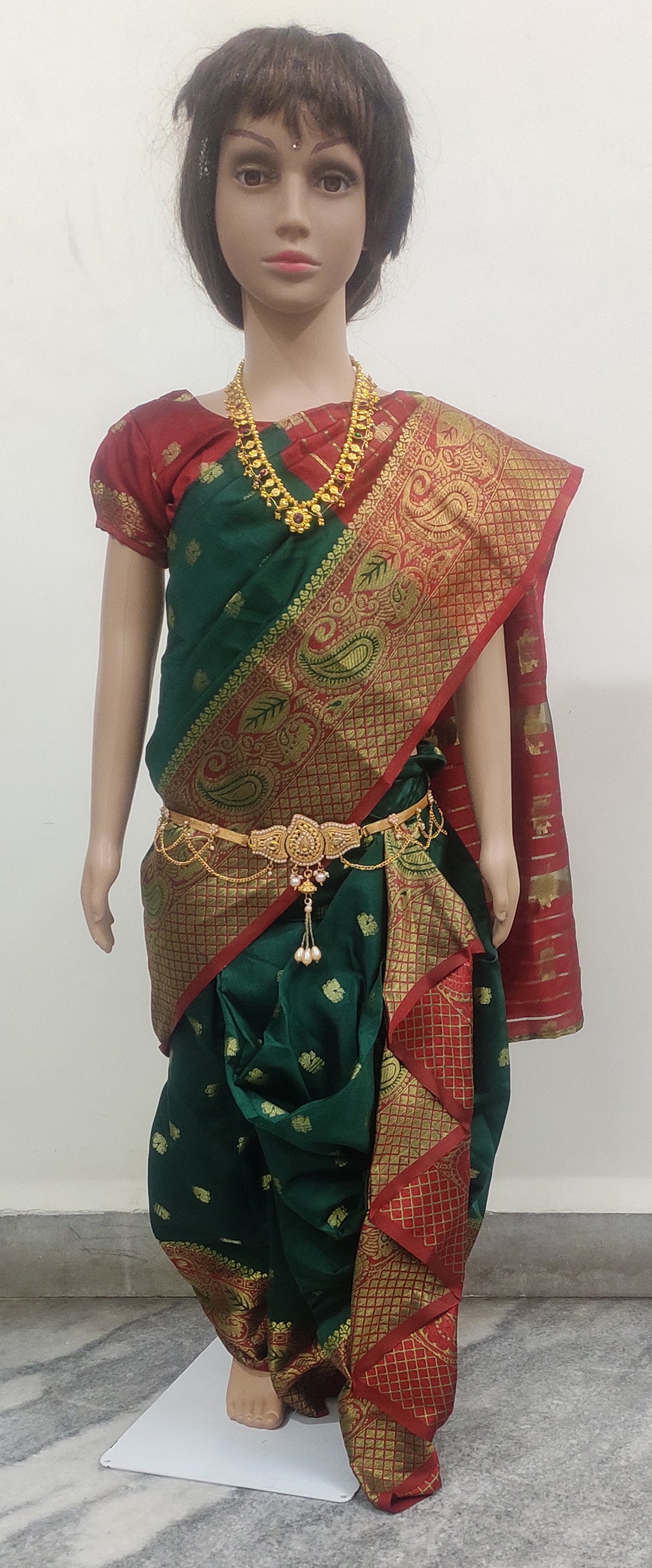 gia Ready To wear nauvaari sarees for girls festivals collection color (Bottle Green)