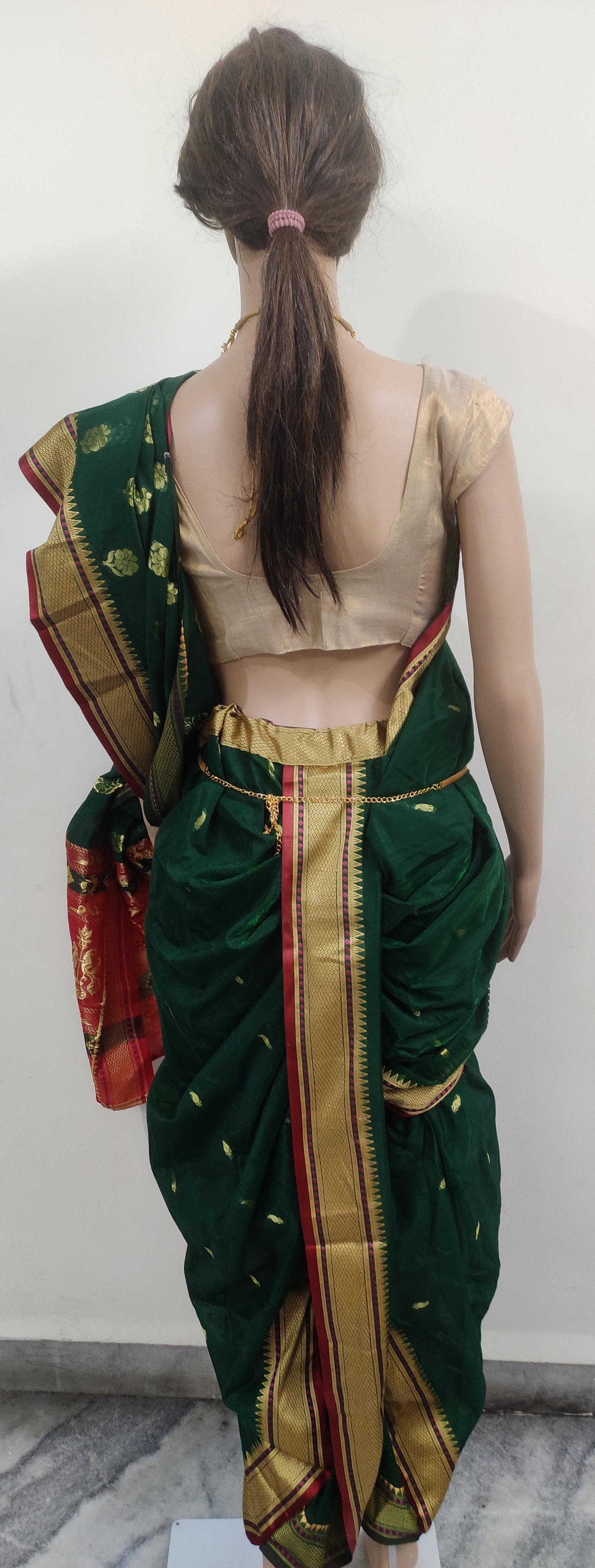 women's saree nauvaari ready to wear green, without blouse piece