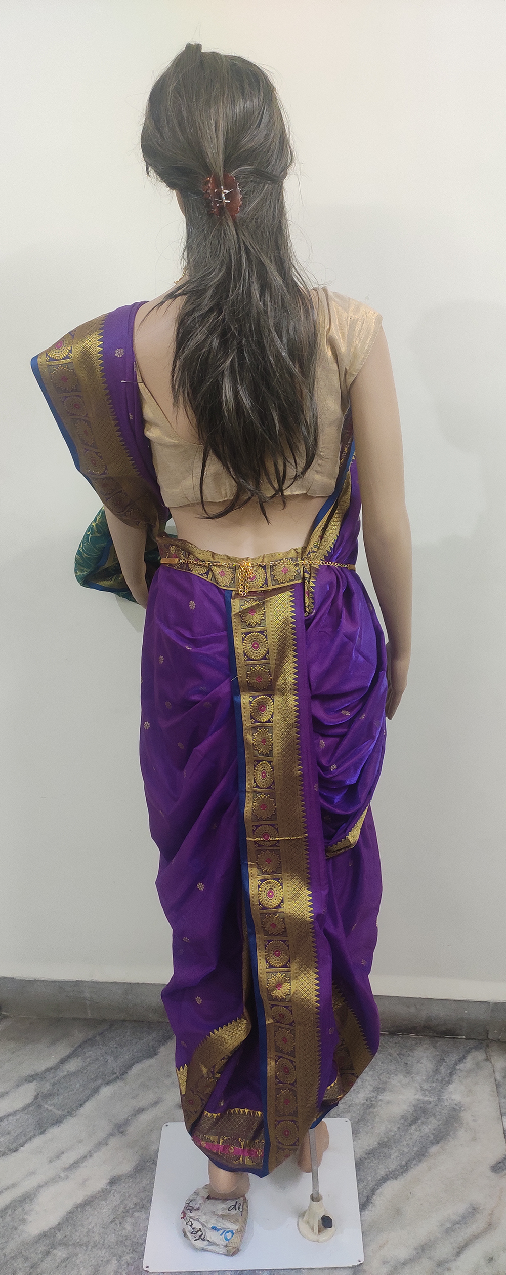 Cotton Silk Nauvaari saree for festivals wedding collection Purple with blouse piece