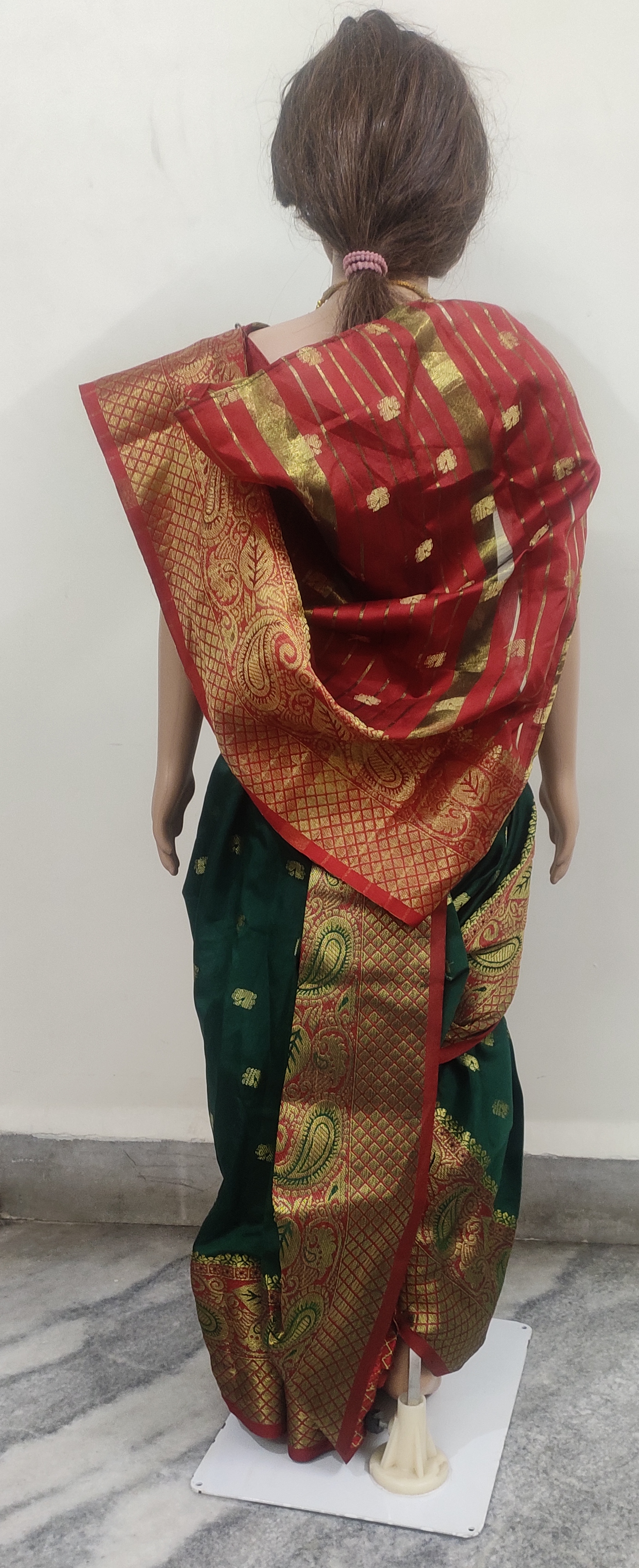 gia Ready To wear nauvaari sarees for girls festivals collection color (Bottle Green)